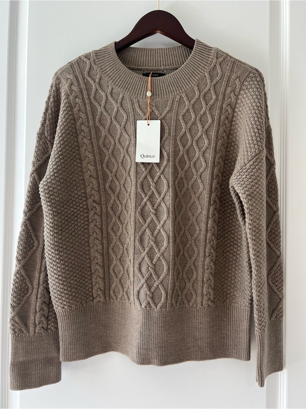 NWT Quince Australian Merino Wool Cable Knit Crewneck Sweater Tan Women's M - Picture 1 of 9